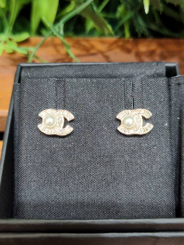 Chanel Earrings CC