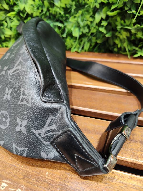 Louis Vuitton Discovery PM