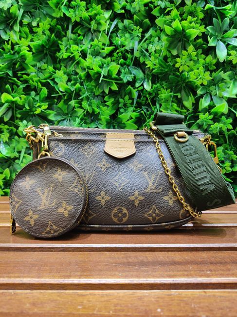 Louis Vuitton Multi Poc./MB5200 二手手袋