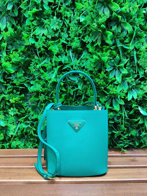 Prada Panier Small/180G 二手手袋
