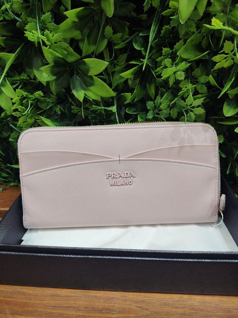Prada Long Wallet/62B 二手銀包