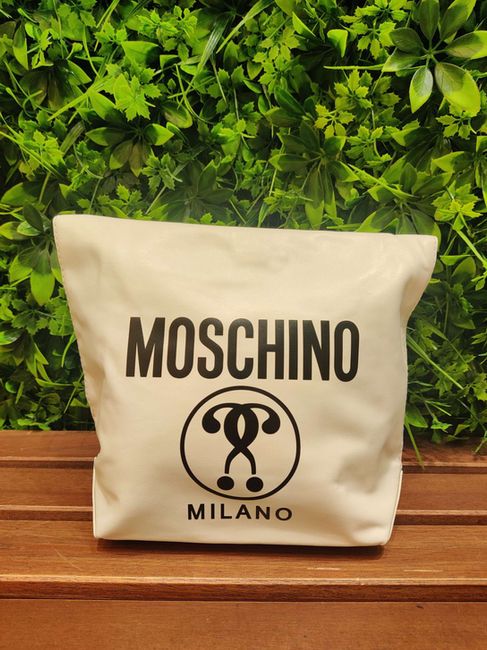 Moschino Clutch 二手手袋
