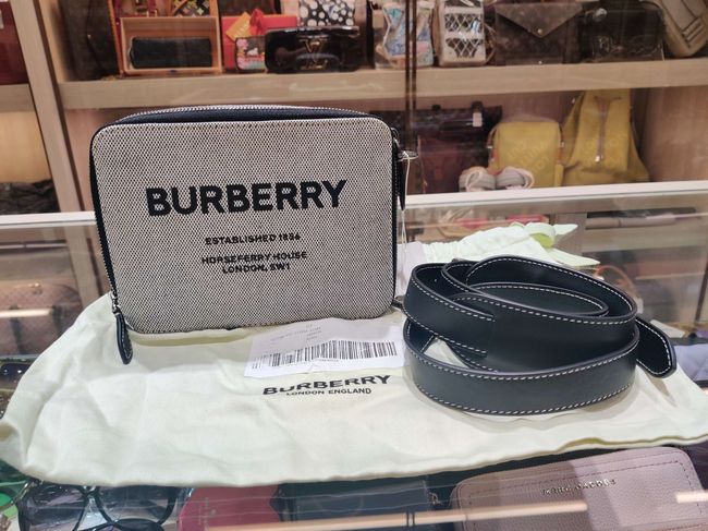 Burberry Camera Bag(New) 二手手袋