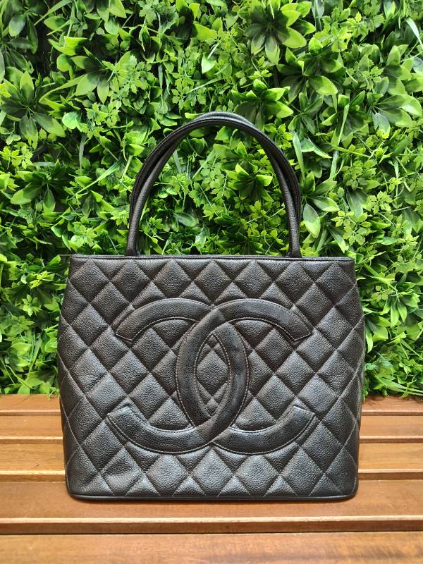 Chanel Nedallion Tote Bag 二手手袋